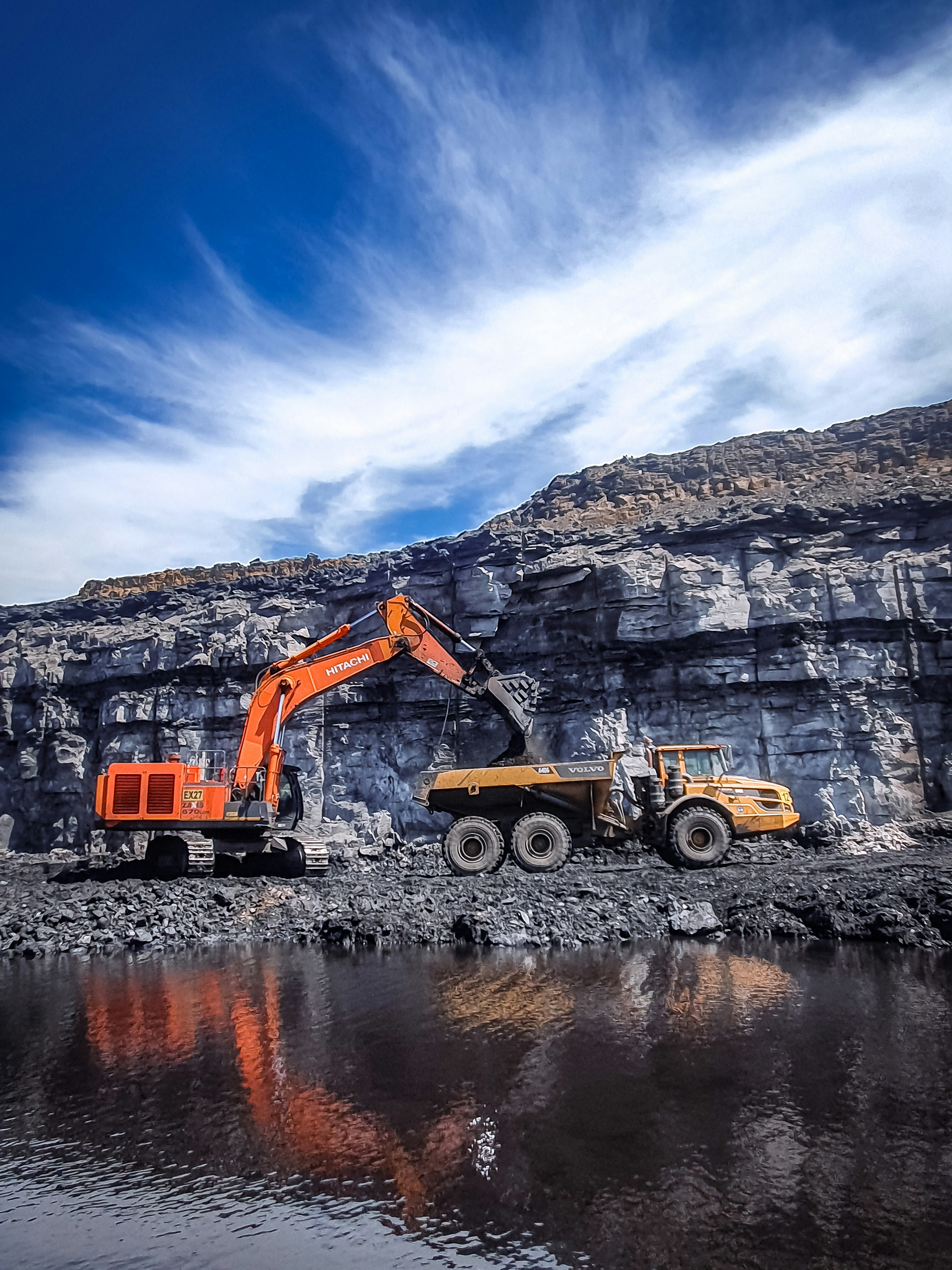 mining_04.jpg