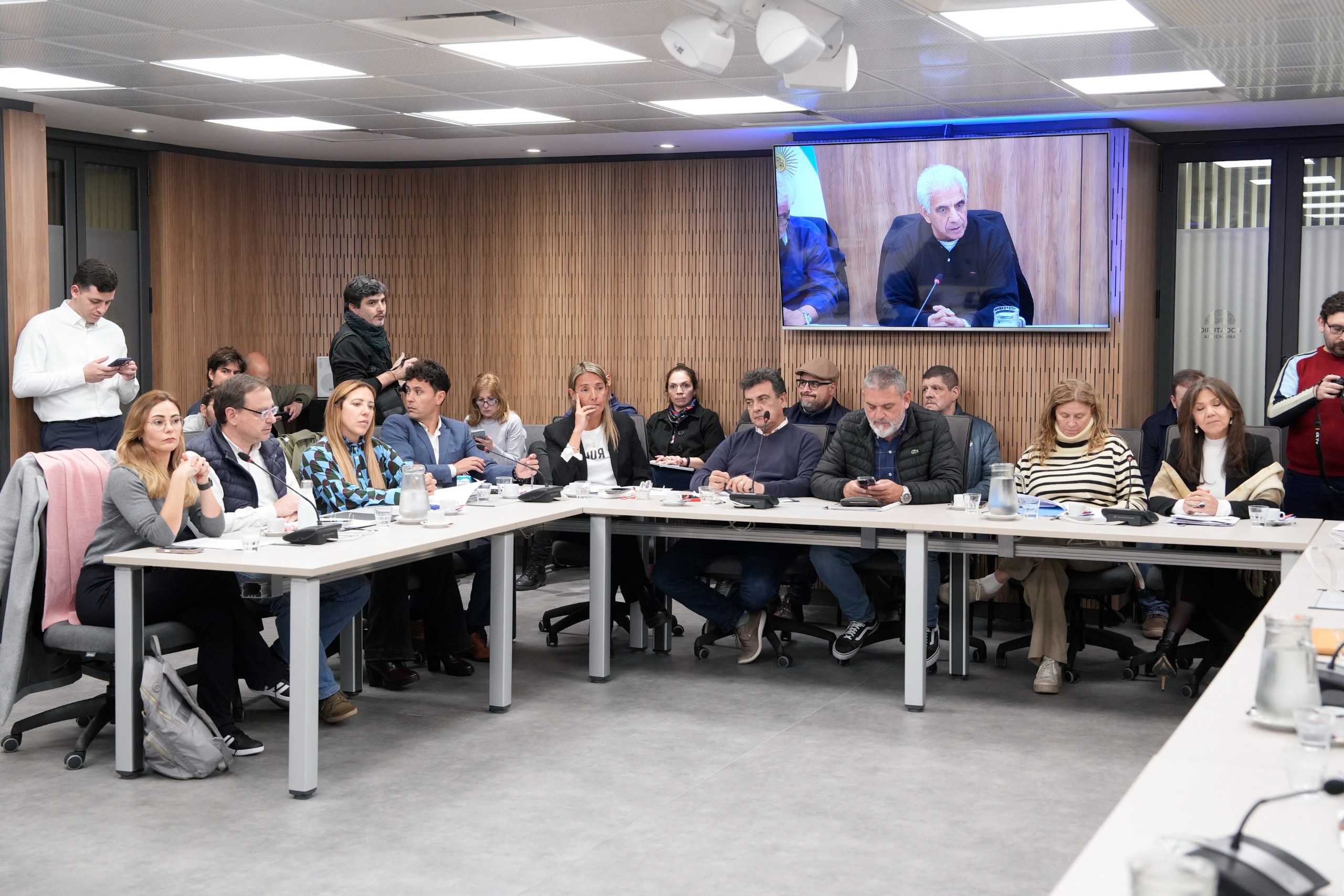 Diputados piden acelerar la aprobación de proyectos mineros en el marco del RIGI